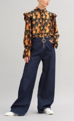 Frill shoulder shirt  