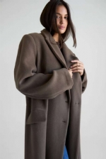 WOOL COAT